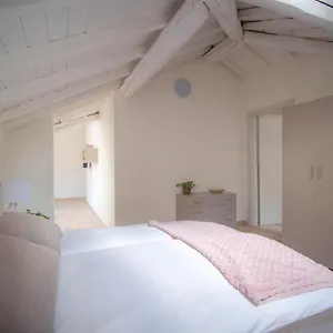 Comonfive Hébergement de vacances Côme