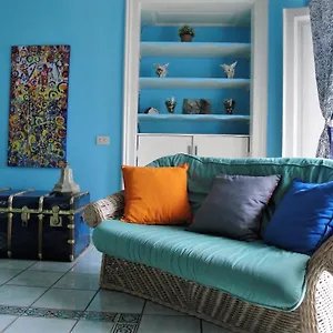 Garibaldi House Naples